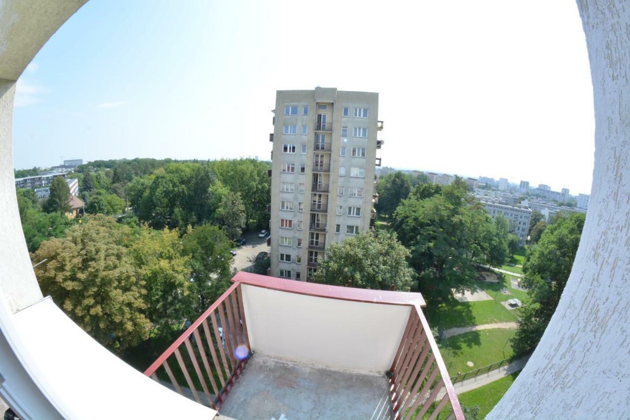 Ferienwohnung Ul. Ugorek Kolo Areny Krakau Exterior foto